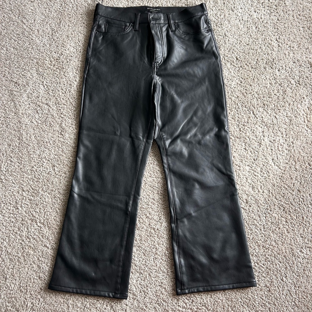 BANANA REPUBLIC FAUX LEATHER PANTS